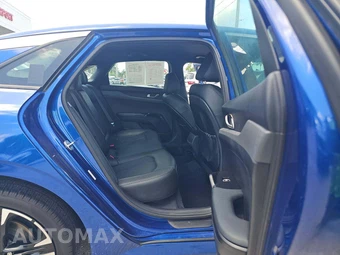2024 Kia K5 GT-Line - miniatura 13
