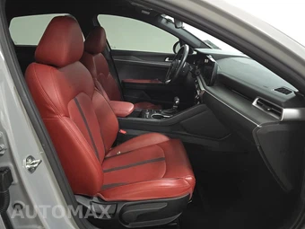 2024 Kia K5 GT-Line - miniatura 8