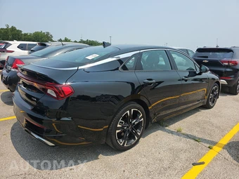 2024 Kia K5 GT-Line - miniatura 4
