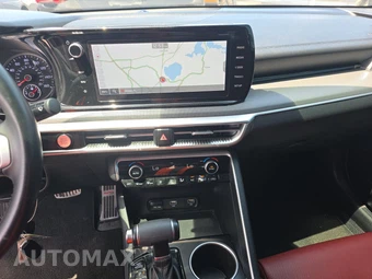 2024 Kia K5 GT-Line - miniatura 11