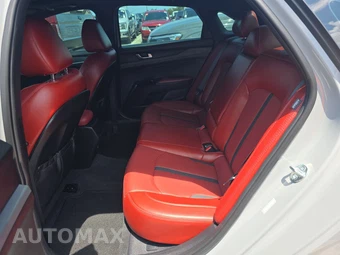 2024 Kia K5 GT-Line - miniatura 13