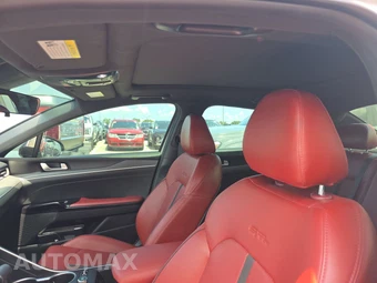 2024 Kia K5 GT-Line - miniatura 18