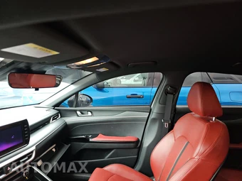 2024 Kia K5 GT-Line - miniatura 18
