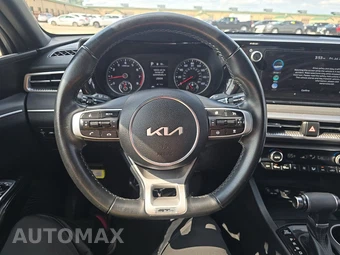 2024 Kia K5 GT-Line - miniatura 10