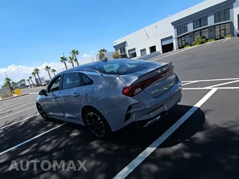 2024 Kia K5 GT-Line - miniatura 6