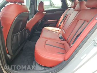 2024 Kia K5 GT-Line - miniatura 13