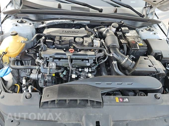 2024 Kia K5 GT-Line – miniatura 15