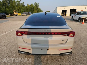 2024 Kia K5 GT-Line – miniatura 5