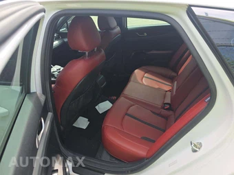 2024 Kia K5 GT-Line - miniatura 13