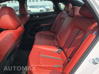 2024 Kia K5 GT-Line - miniatura 10