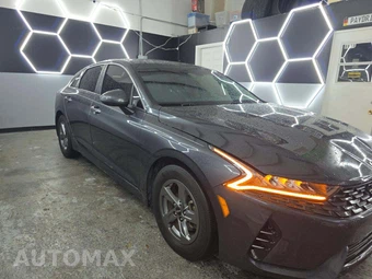 2024 Kia K5 LXS - miniatura 4