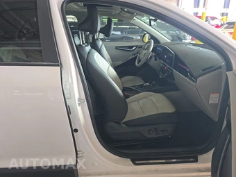 2024 Kia Niro EV Wave - miniatura 8
