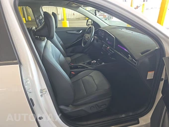 2024 Kia Niro EV Wave - miniatura 8