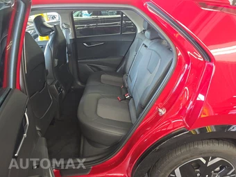 2024 Kia Niro EV Wind – miniatura 13