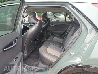 2024 Kia Niro EV Wind – miniatura 13