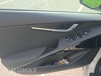 2024 Kia Niro EV Wind - miniatura 9