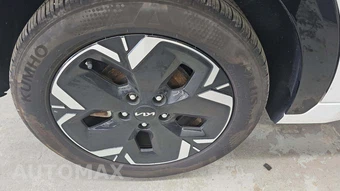 2024 Kia Niro EV Wind - miniatura 24