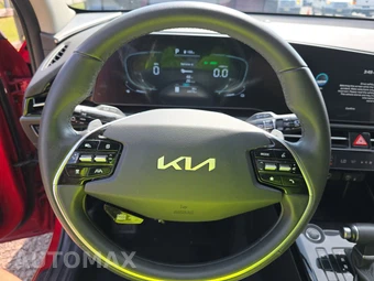 2024 Kia Niro EX - miniatura 10