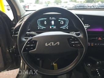 2024 Kia Niro EX - miniatura 10
