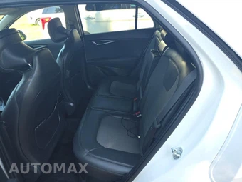 2024 Kia Niro EX - miniatura 16