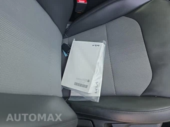 2024 Kia Niro EX - miniatura 21
