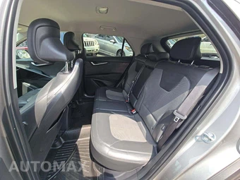 2024 Kia Niro EX - miniatura 13