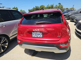 2024 Kia Niro EX - miniatura 5