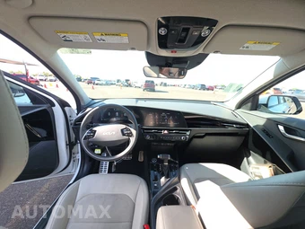 2024 Kia Niro EX Touring - miniatura 11