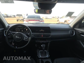 2024 Kia Seltos EX – miniatura 11