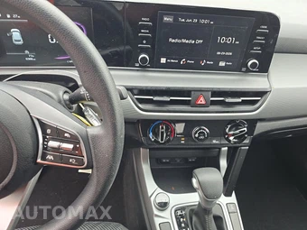 2024 Kia Seltos LX - miniatura 11