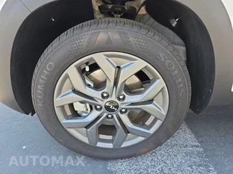 2024 Kia Seltos LX - miniatura 17