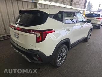 2024 Kia Seltos LX - miniatura 4