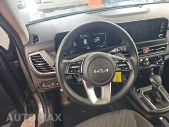 2024 Kia Seltos LX – miniatura 10