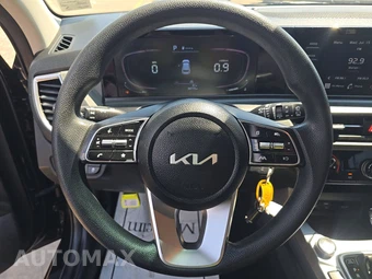 2024 Kia Seltos LX - miniatura 10