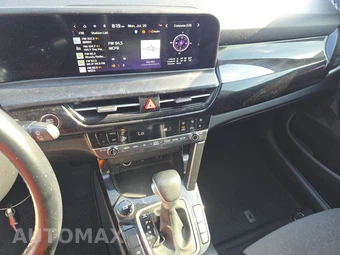 2024 Kia Seltos S - miniatura 11