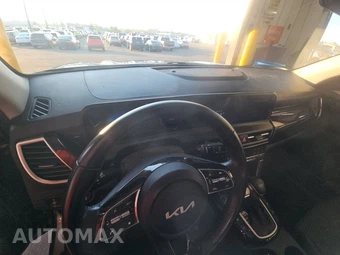 2024 Kia Seltos S – miniatura 11