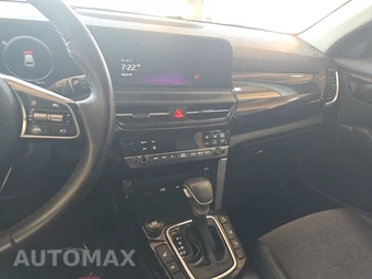 2024 Kia Seltos S - miniatura 11