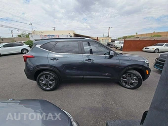 2024 Kia Seltos S - miniatura 4