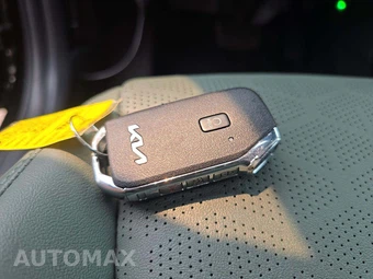 2024 Kia Seltos SX - miniatura 8