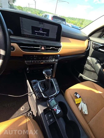 2024 Kia Seltos SX - miniatura 10