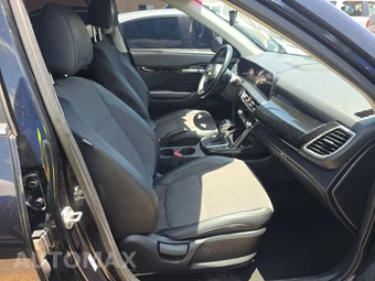 2024 Kia Seltos X-Line – miniatura 8