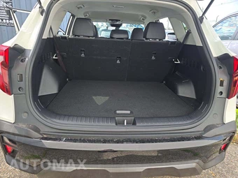 2024 Kia Seltos X-Line - miniatura 14