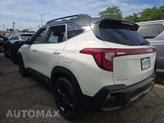 2024 Kia Seltos X-Line - miniatura 2