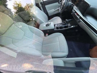 2024 Kia Sorento EX - miniatura 19
