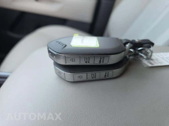 2024 Kia Sorento EX - miniatura 8