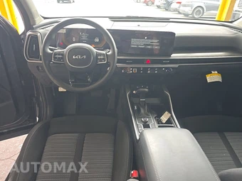 2024 Kia Sorento LX - miniatura 11