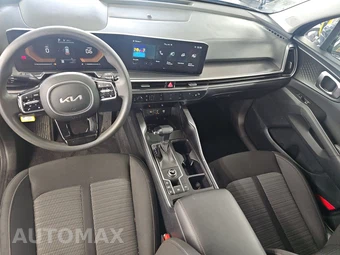 2024 Kia Sorento LX - miniatura 11