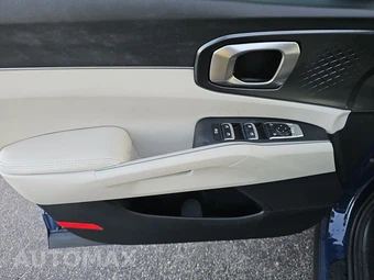 2024 Kia Sorento S - miniatura 9