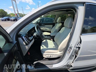 2024 Kia Sorento S - miniatura 6