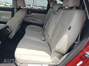 2024 Kia Sorento S - miniatura 16